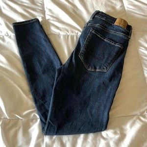 American Eagle Ne(x)t Level Stretch Jean